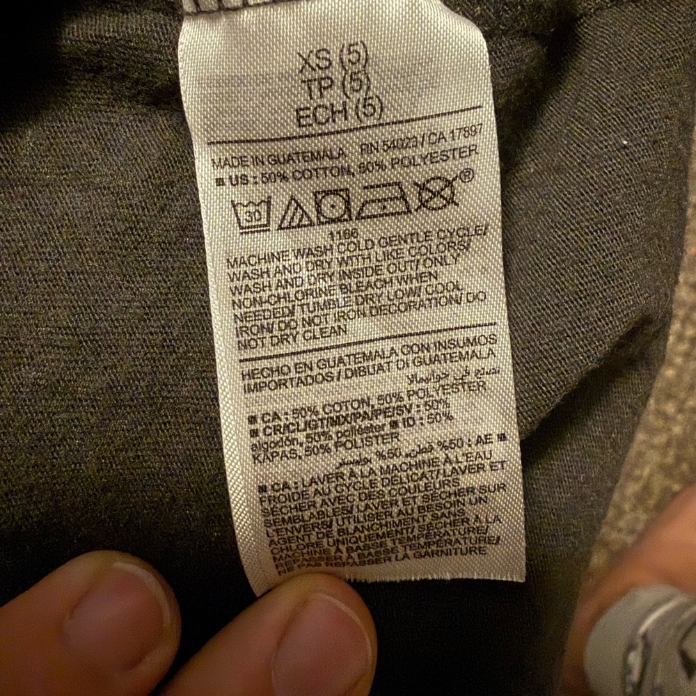 Kids Gray NBA Team Logo XS T-Shirt - Picture 3 of 4